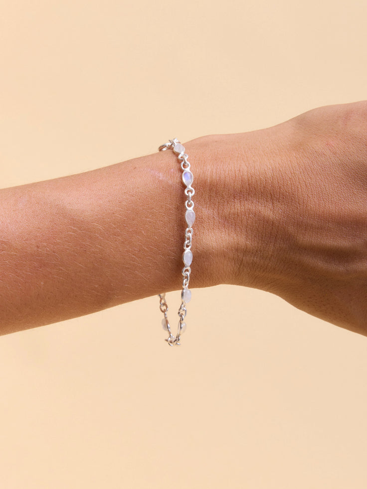 Iris Single Bracelet