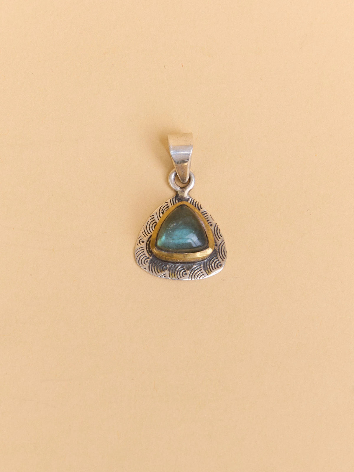 Nora Pendant