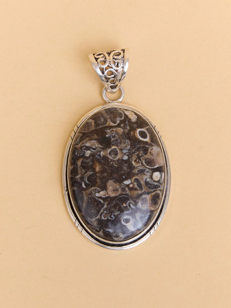 Thalia Pendant