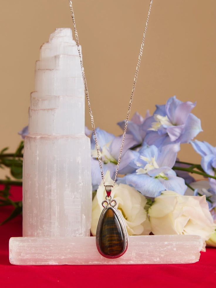 Zareen Pendant