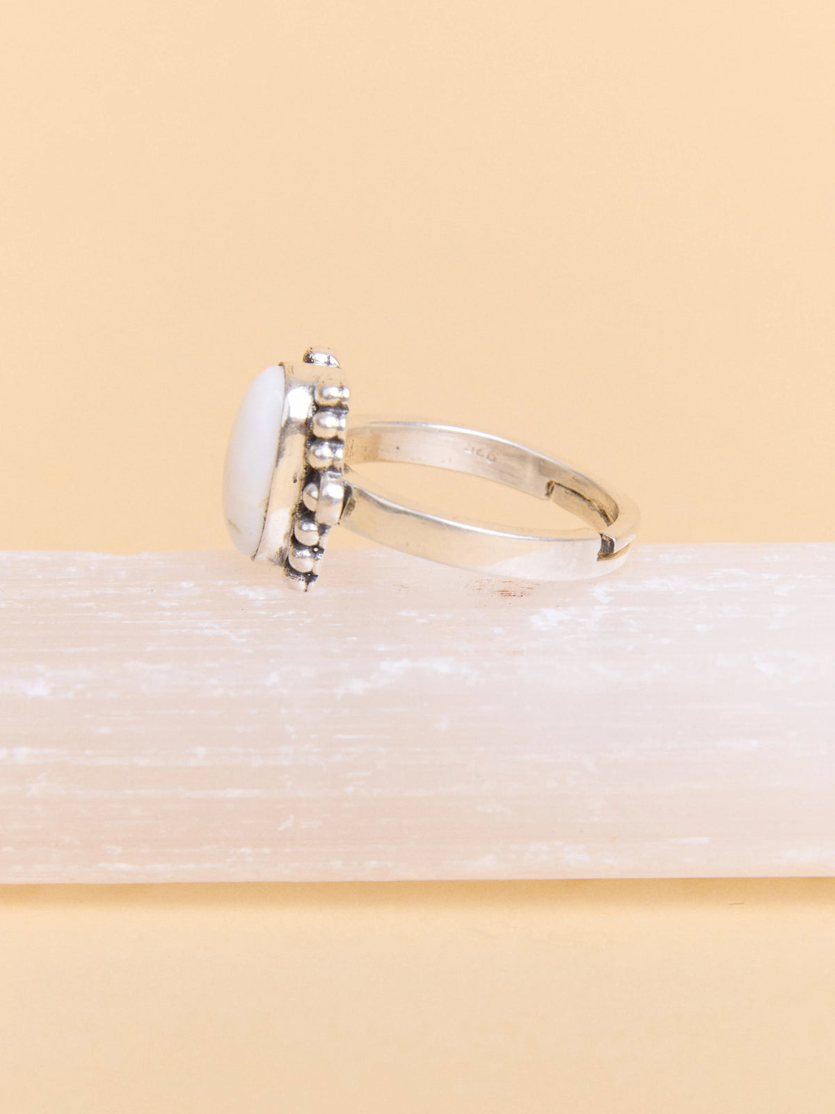 Isis Oval Ring