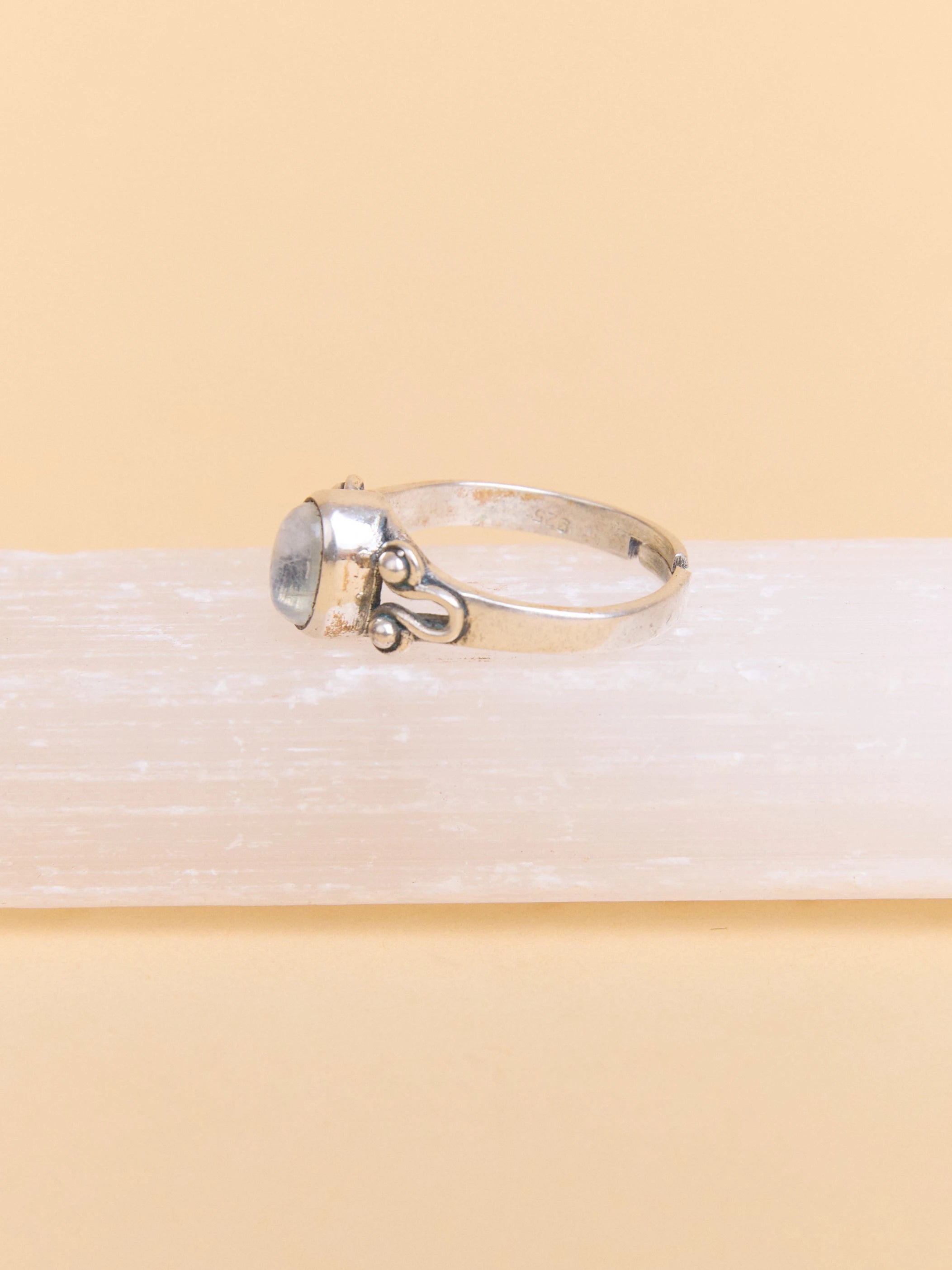 Lucia Ring