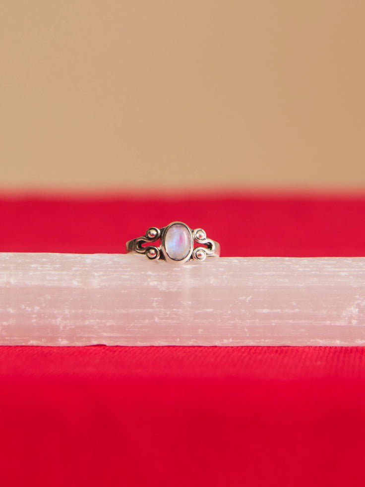 Lucia Ring