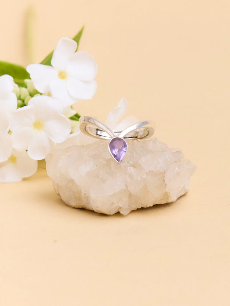 Reina Marquise Ring