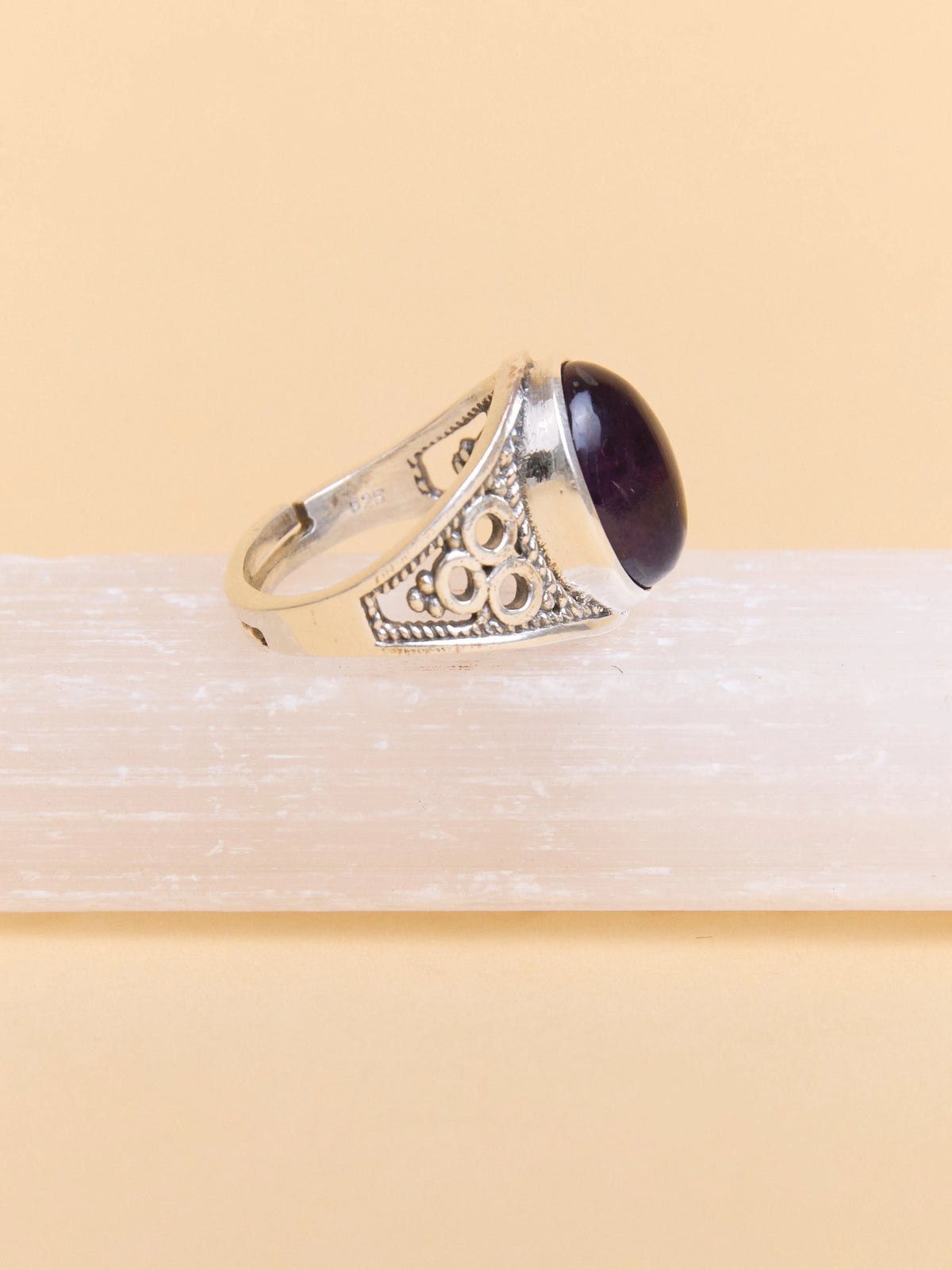 Amara Shield Ring
