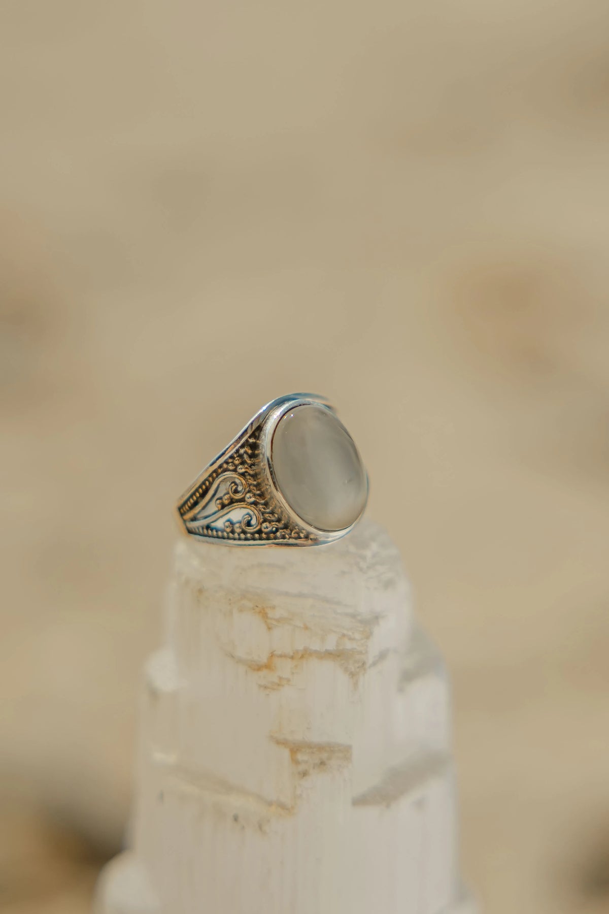 Selene Shield Ring