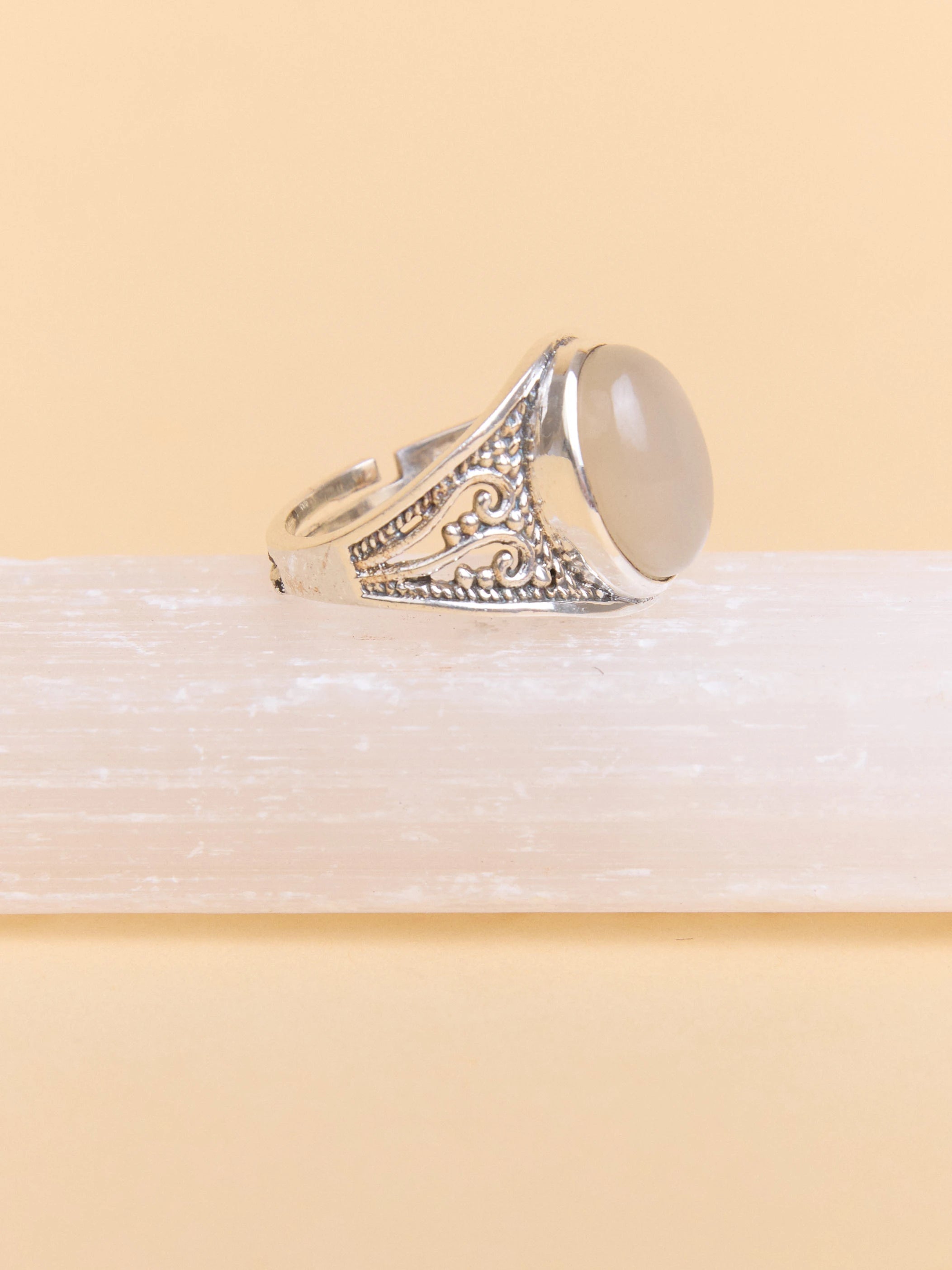 Selene Shield Ring