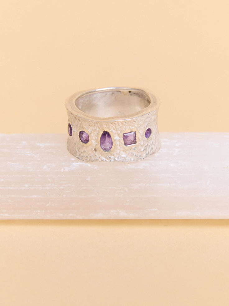 Leela Ring