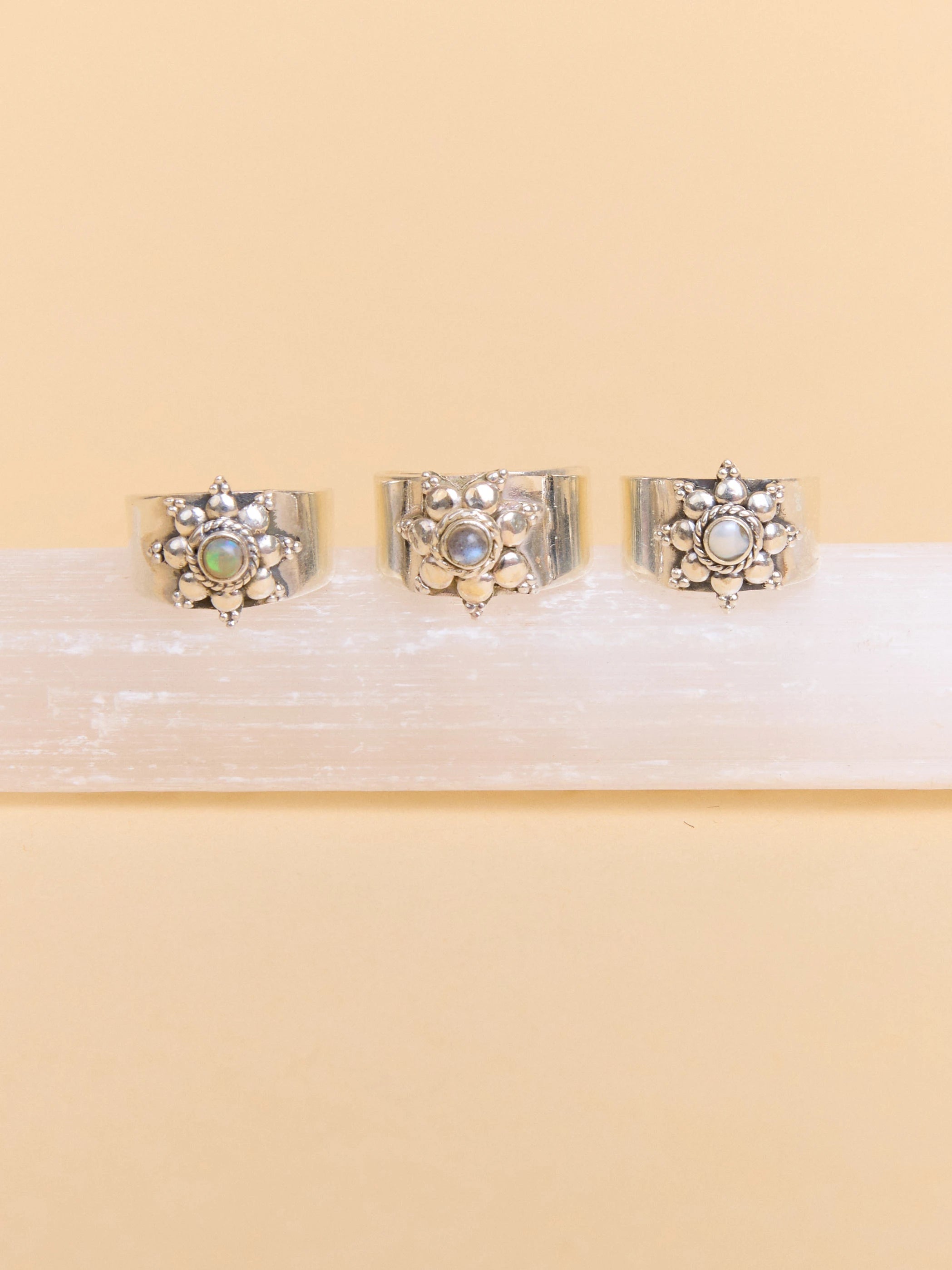 Angela Mini Ring
